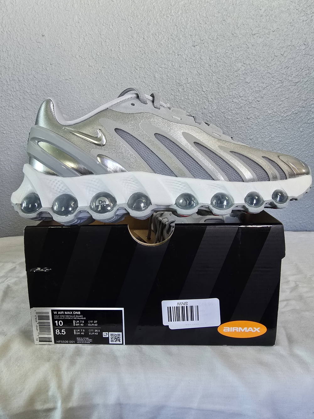 Nike Air Max DN8 Running Shoes — Silver/White